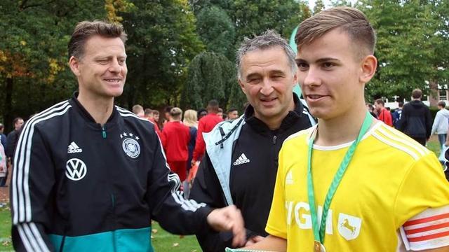 国队乒乓球 国队乒乓球