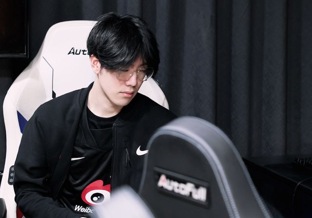 而是通过团 而是通过团