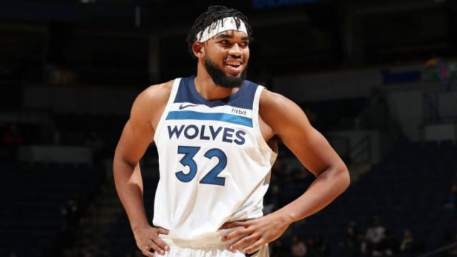 球员表现 球员表现