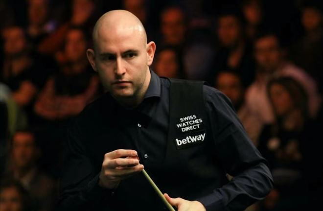 他连续四场 他连续四场