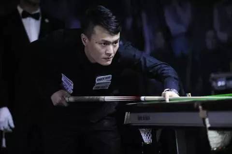 员的成长背 员的成长背